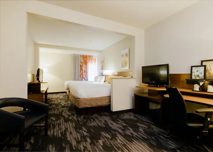 Hotel Fairfield & By Marriott Charleston North/ashley Phosphate North Charleston
