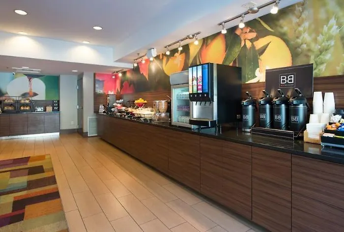 Fairfield & By Marriott Charleston North/ashley Phosphate Hotel North Charleston