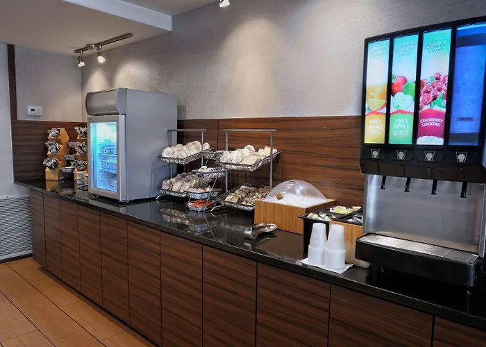 Fairfield & By Marriott Charleston North/ashley Phosphate 3*