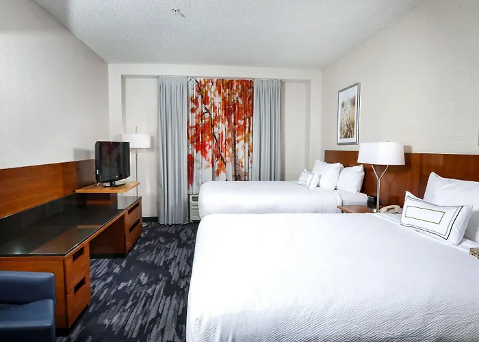 Hotel Fairfield & By Marriott Charleston North/ashley Phosphate