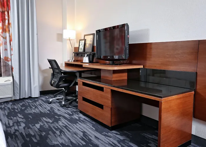 Hotel Fairfield & By Marriott Charleston North/ashley Phosphate 3*