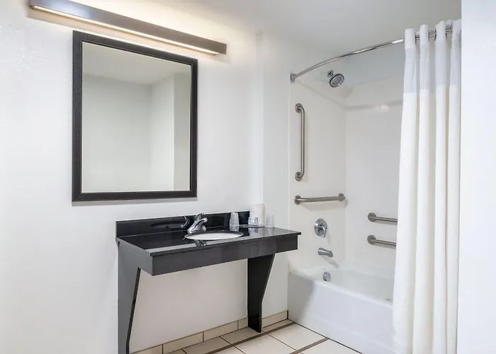 Hotel Fairfield & By Marriott Charleston North/ashley Phosphate 3*