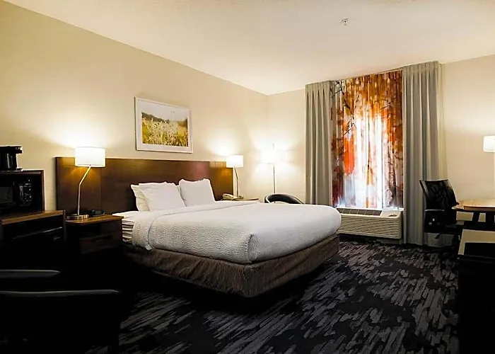 Fairfield & By Marriott Charleston North/ashley Phosphate Hotel