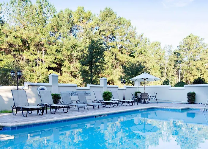 Fairfield & By Marriott Charleston North/ashley Phosphate